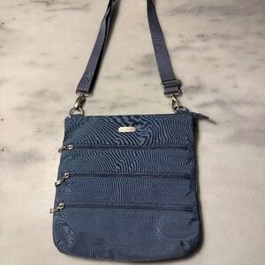 Baggallini - Modern Cross Body Bag